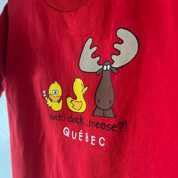 EUC 4T ‘Duck, Duck, Moose?!’ Quebec tshirt little boys girls souvenir - Picture 3 of 8